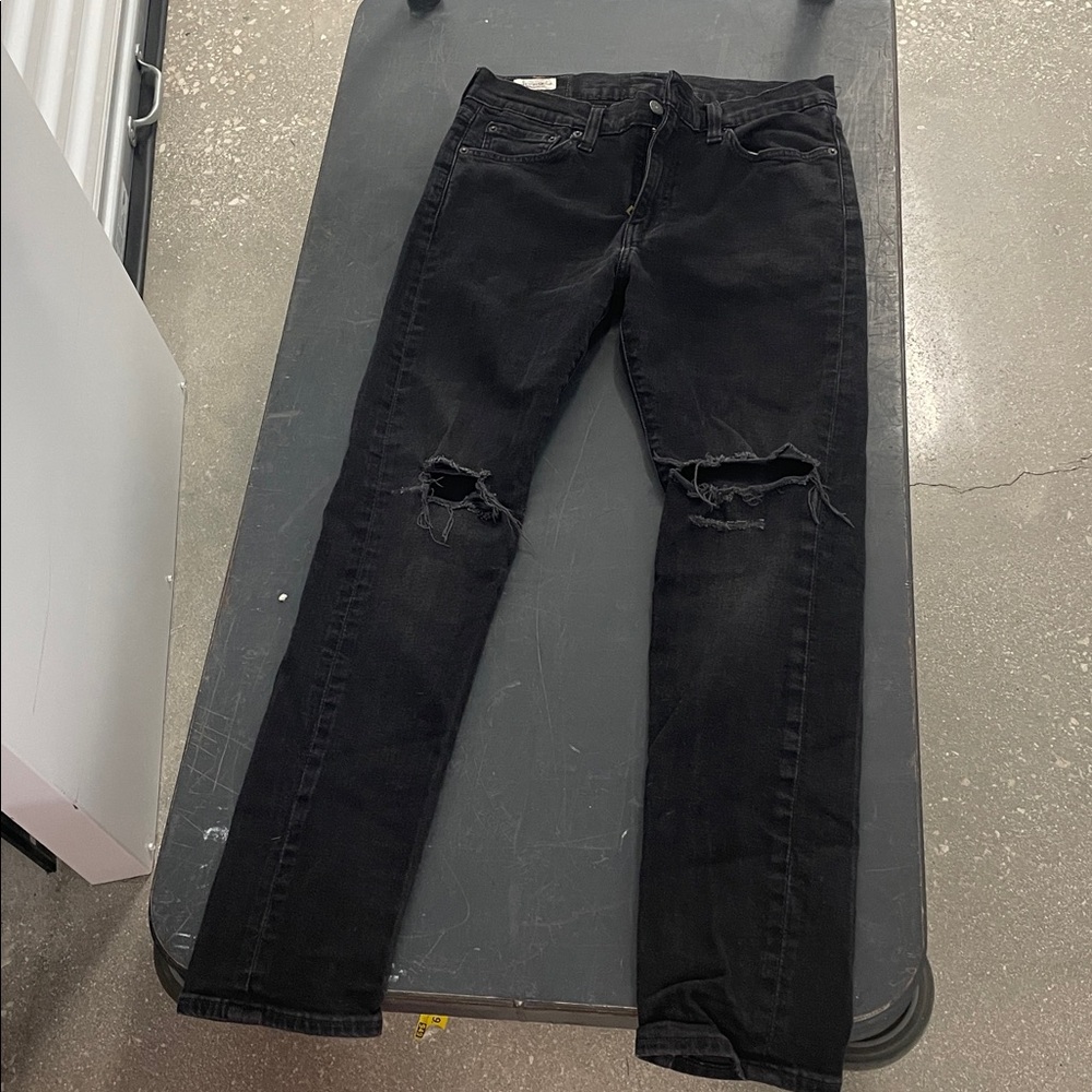 Levi's Distressed Black Straight Jeans for Men